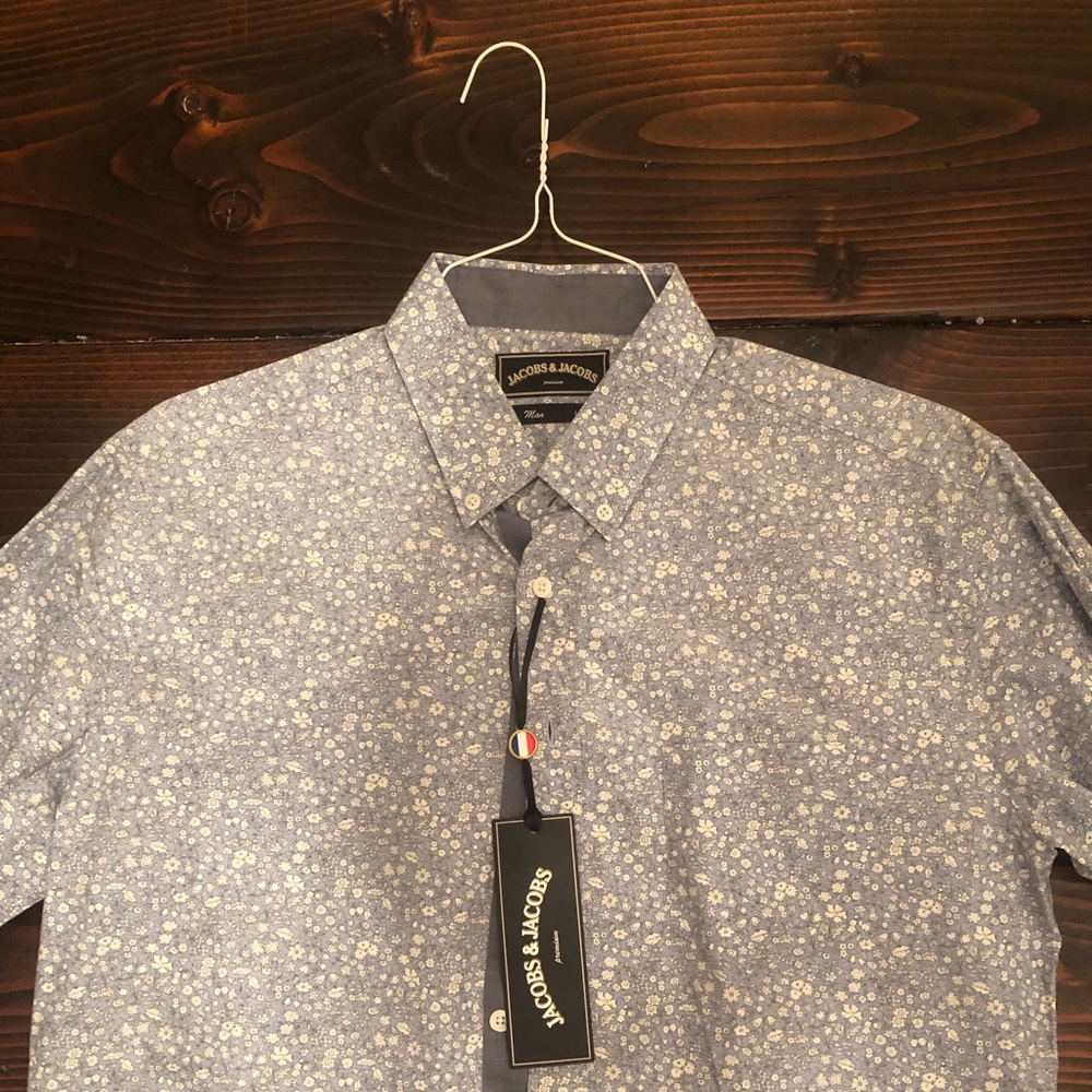 Jacobs & Jacobs Men’s Button-Up Blue Floral sizeL